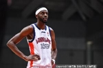差劲！贾斯汀&middot;霍勒迪半场3中0没得分有2失误 正负值-10